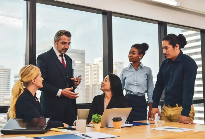 Mastering Business Leadership: Key Skills & Tips